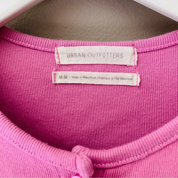 Urban Outfitters Button Up Sweater Pink Sz Medium - Picture 4 of 9